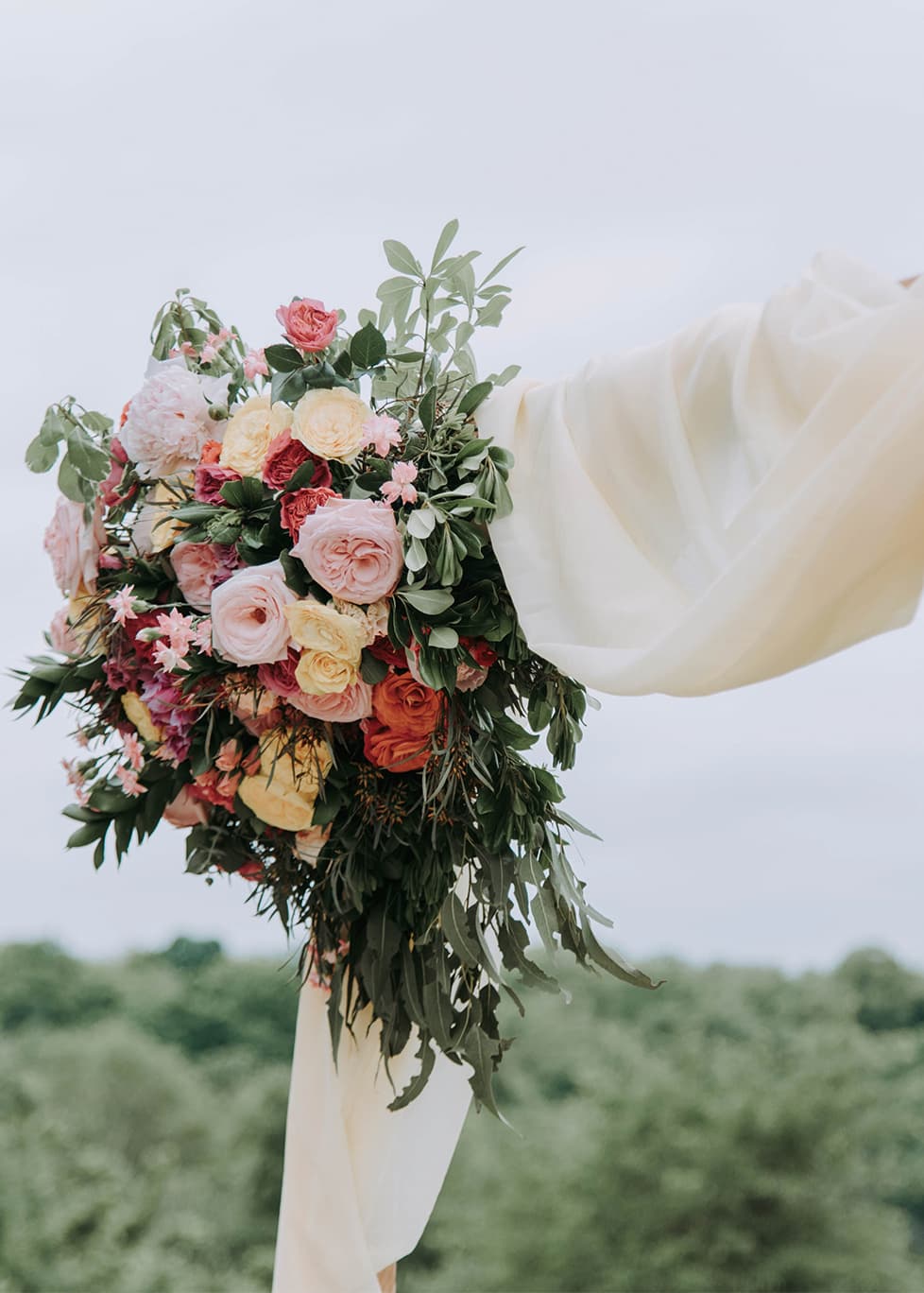 overthemonndress奈良生駒トップページ画像3